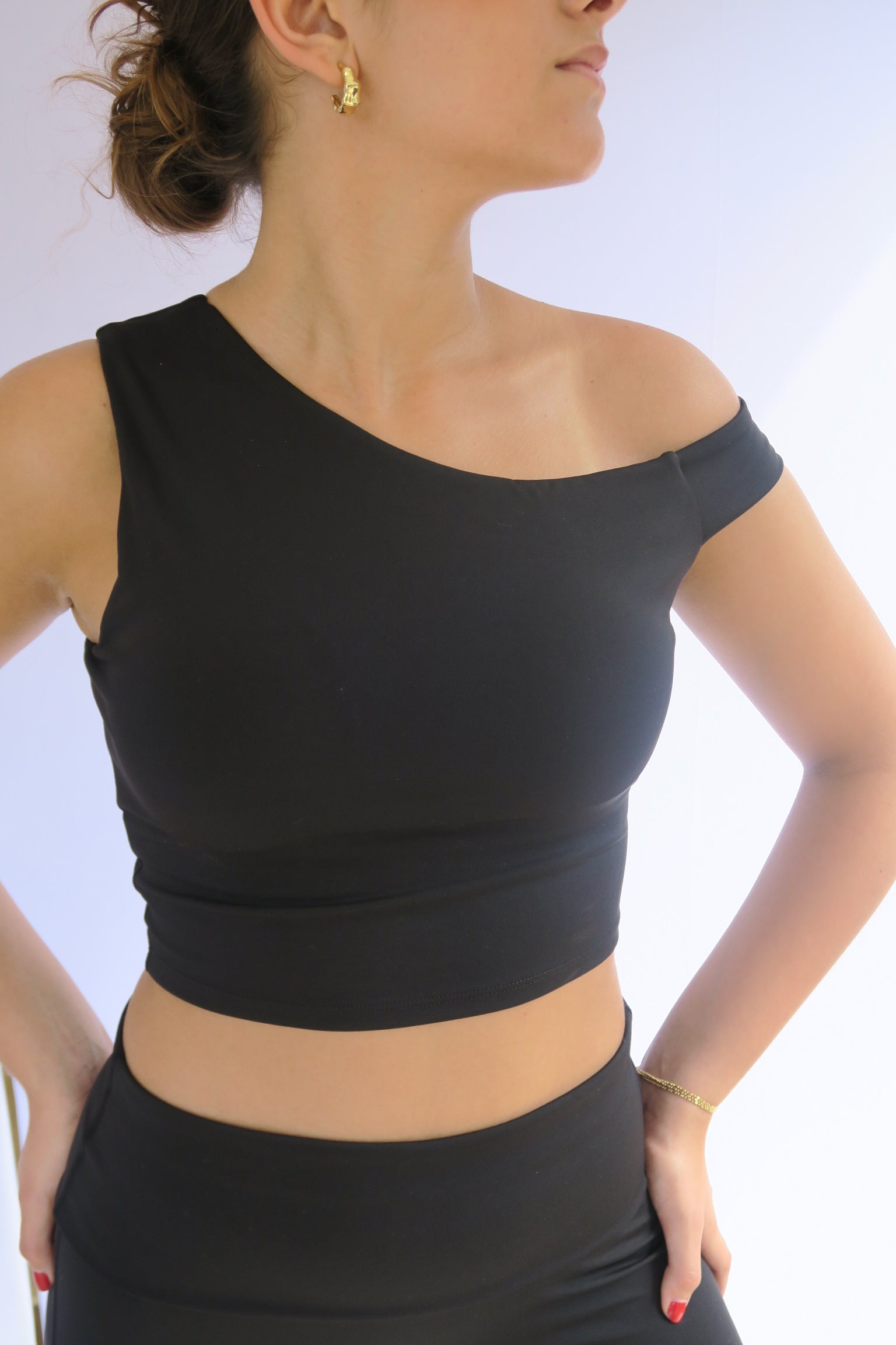 Off the Shoulder Tank