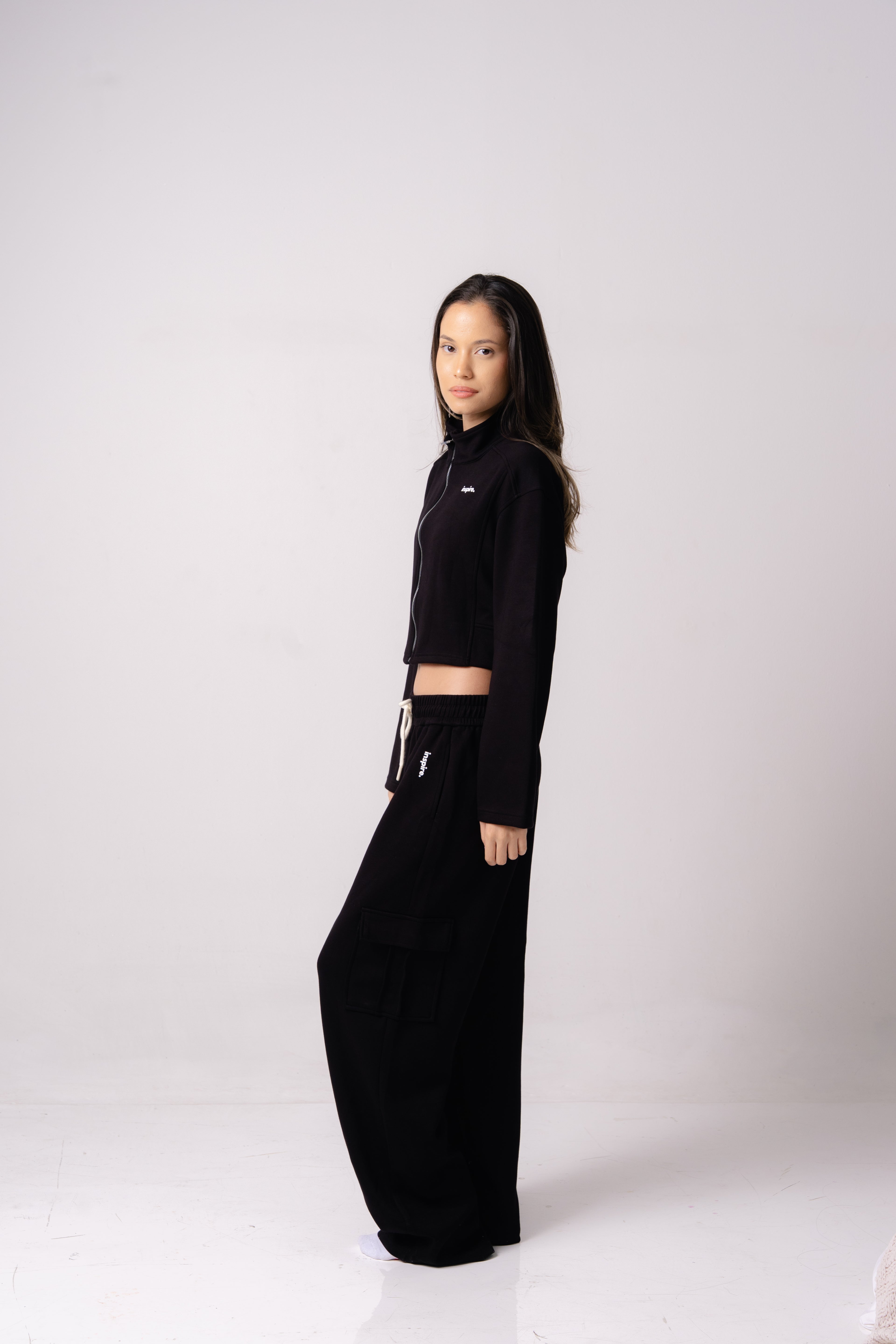 LuxeLounge Cropped Sweat Shirt