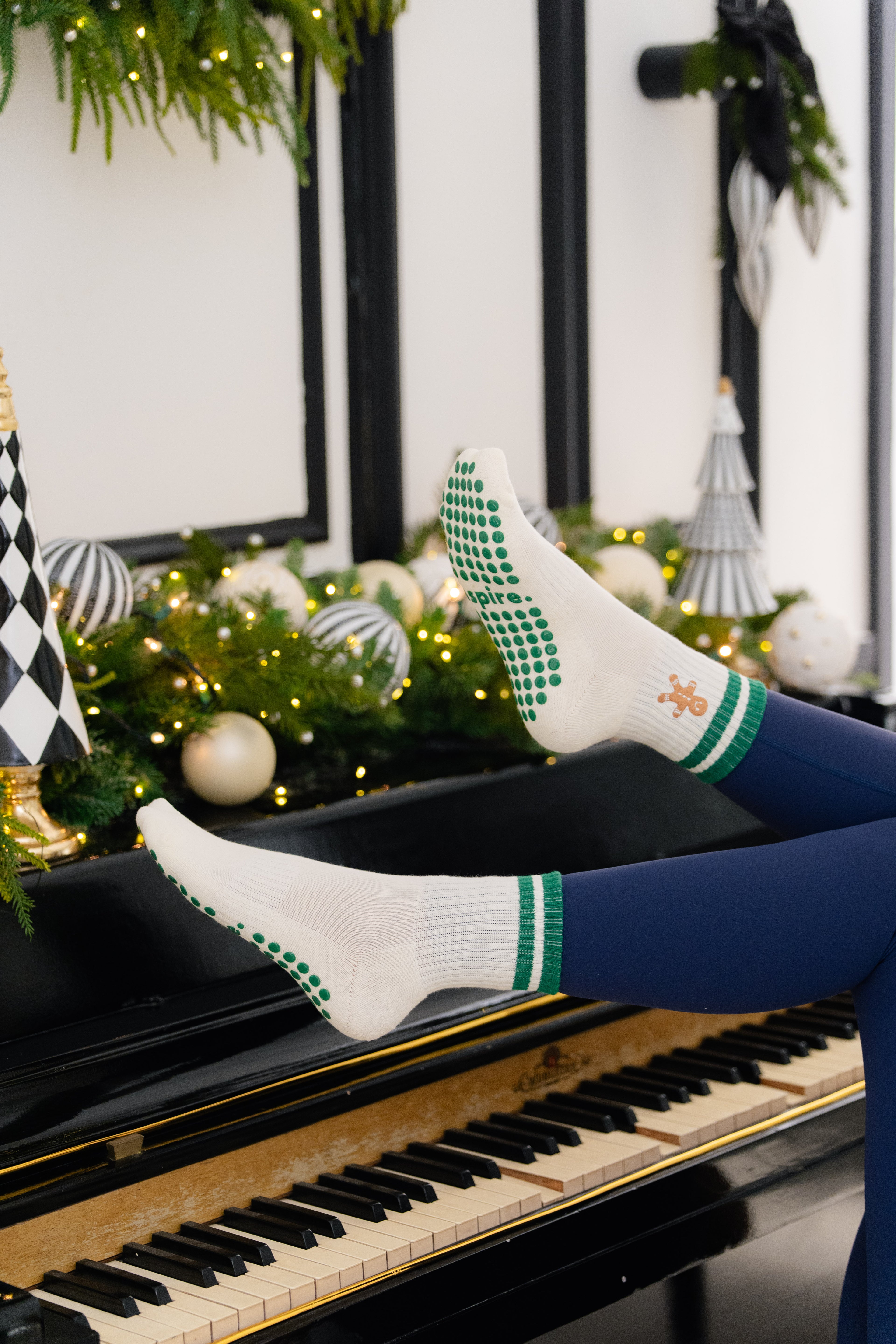 Ginger Bread Grip Socks