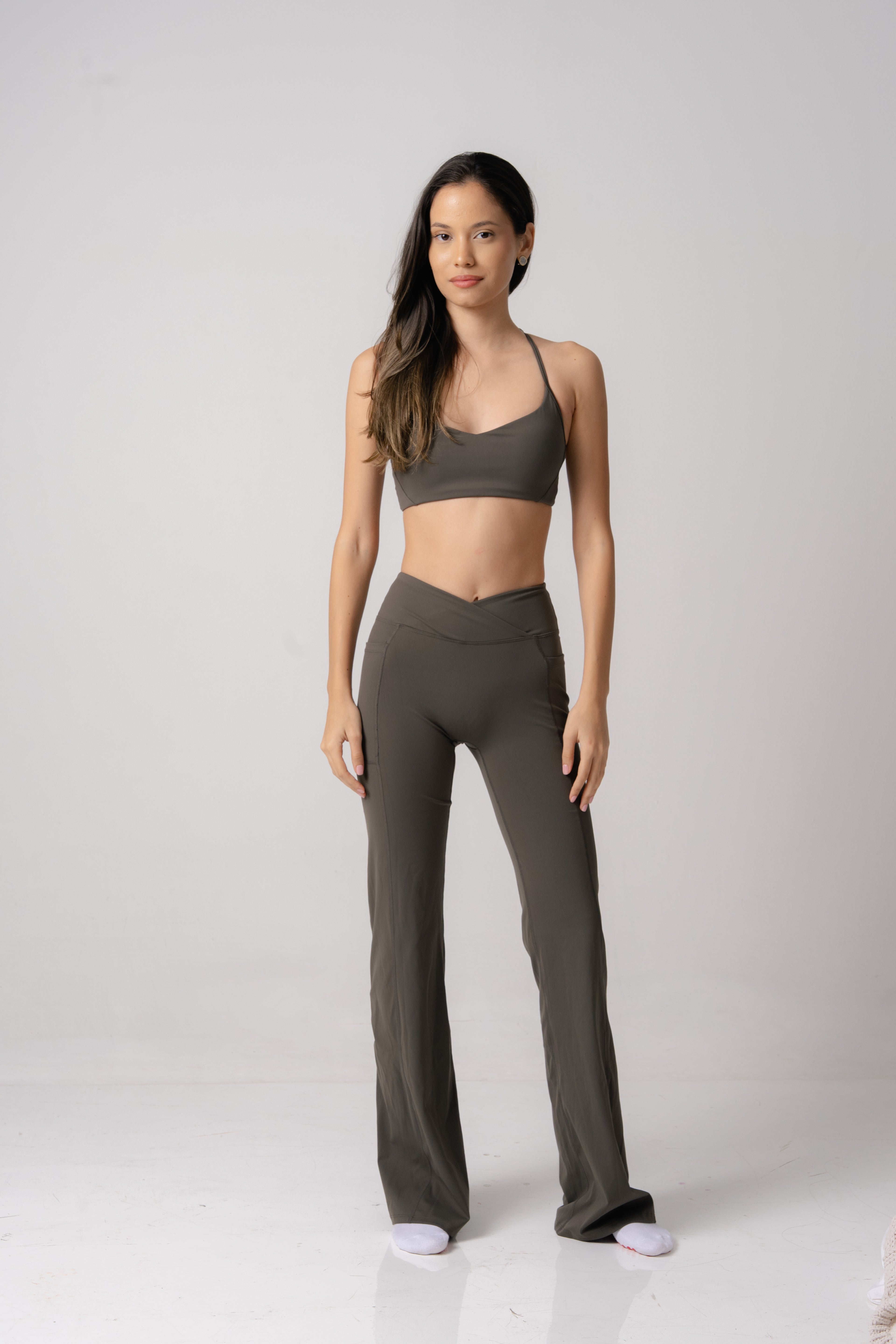 Crossed Waist Pocket Legging