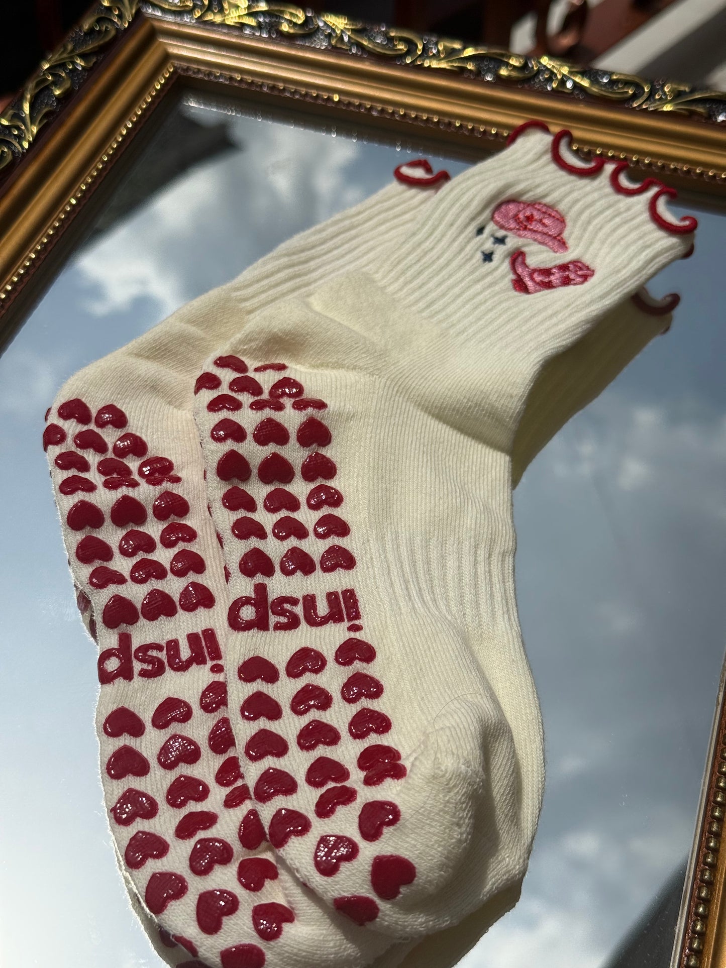 YEEHAW GRIPPY SOCKS